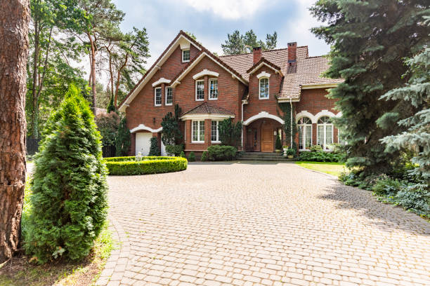 Reasons to Select Us for Your Driveway Paving Requirements in Ara, AL